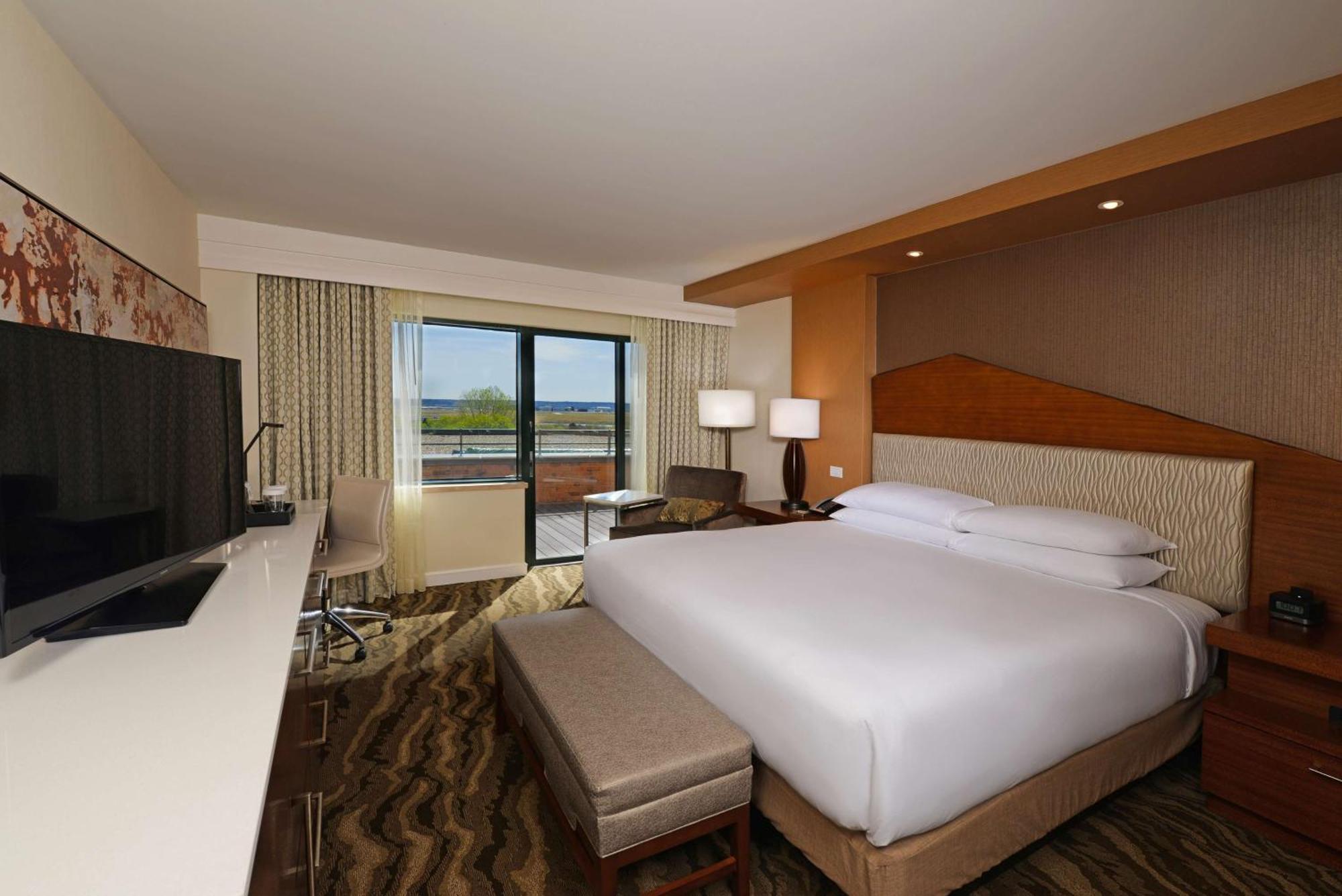 King Studio Suite Balcony,1548825061:JPEG